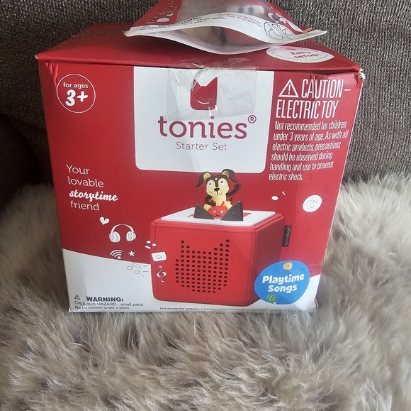 Toniebox Audio Player Starter Set - Red WITH LIGHTNING MCQUEEN TONIE!! - Picture 1 of 2